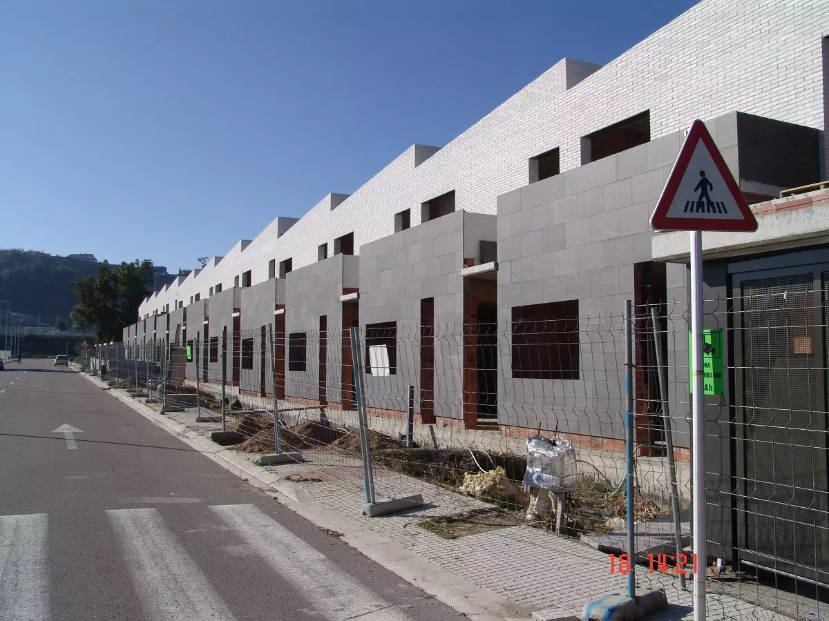 Aparejador construcción casas en Pamplona