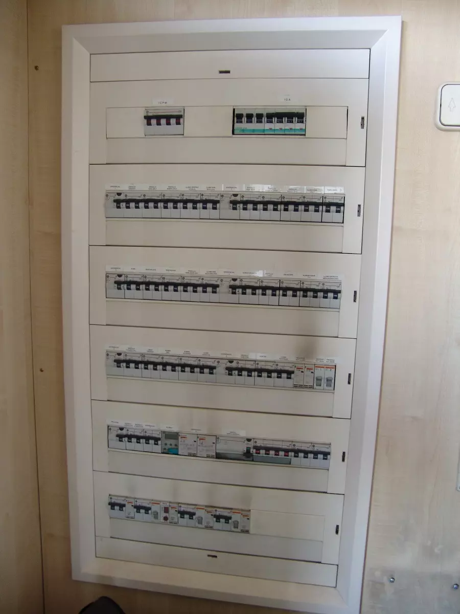 Proyectos eléctricos Pamplona